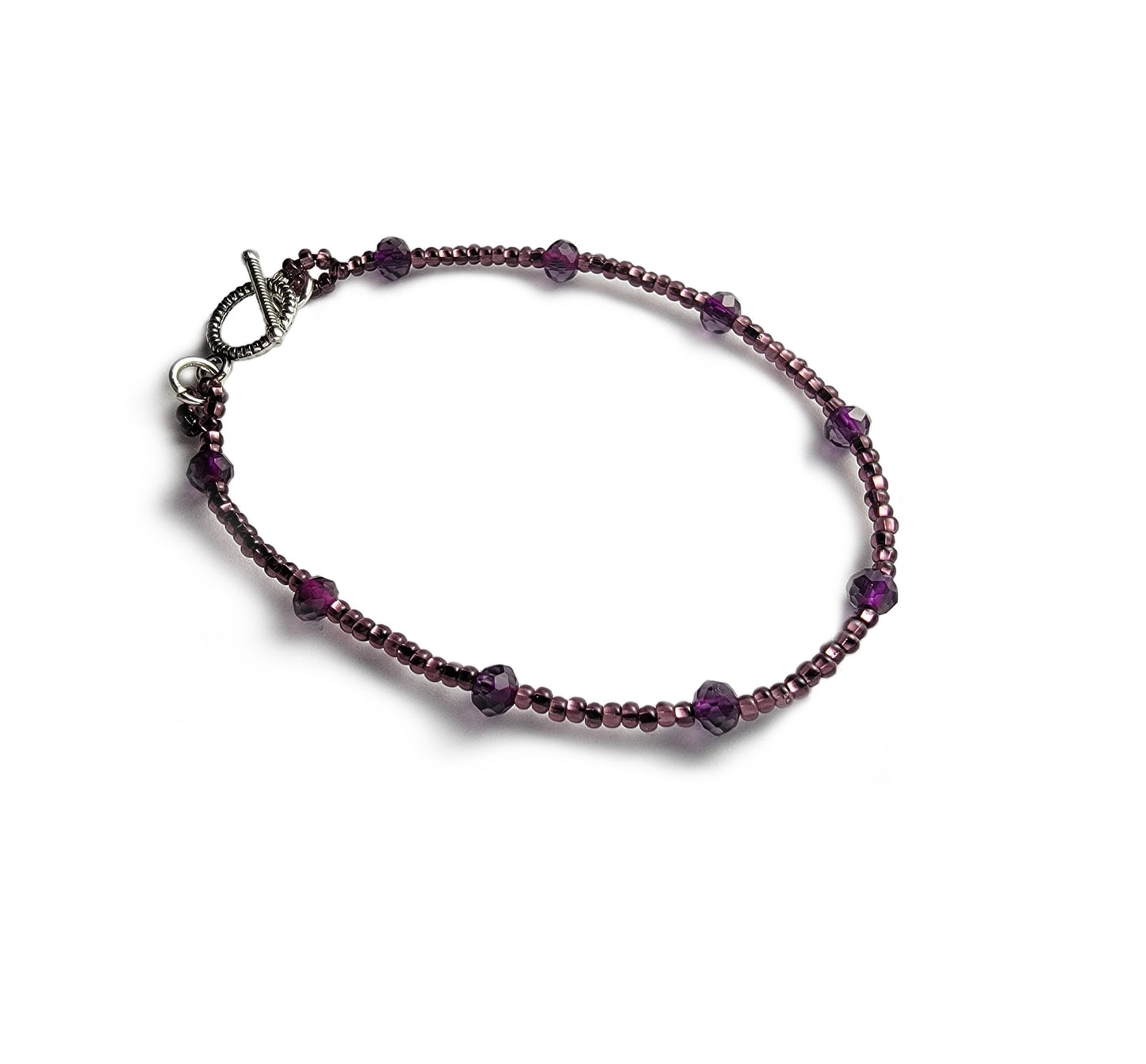 Picture 1 of 1 of Invisi Bracelet in Imperial Violet product shot under an angle