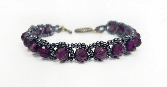 Picture 1 of 3 of Esses Bracelet in Gunmetal Rose product shot